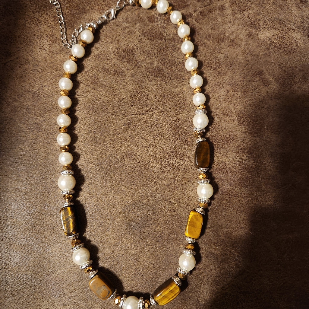 Vintage Tiger's Eye Stone And Simulated Pearl Necklace